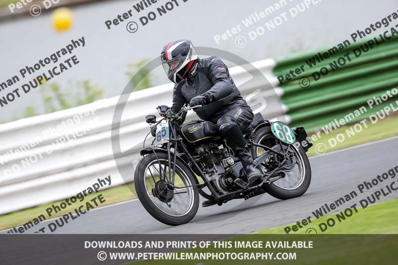 Vintage motorcycle club;eventdigitalimages;mallory park;mallory park trackday photographs;no limits trackdays;peter wileman photography;trackday digital images;trackday photos;vmcc festival 1000 bikes photographs